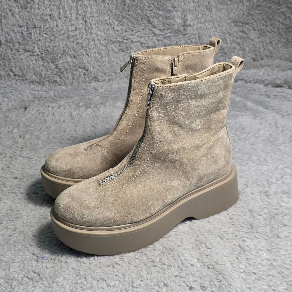 Portland Boot Front Zip Platform Ankle Boots Taupe Faux Suede Womens 8 Excellent